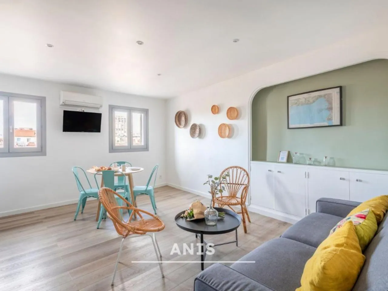 Les Cocons - 8 Appartements A 100M Du Vieux Port Marseille 0*,